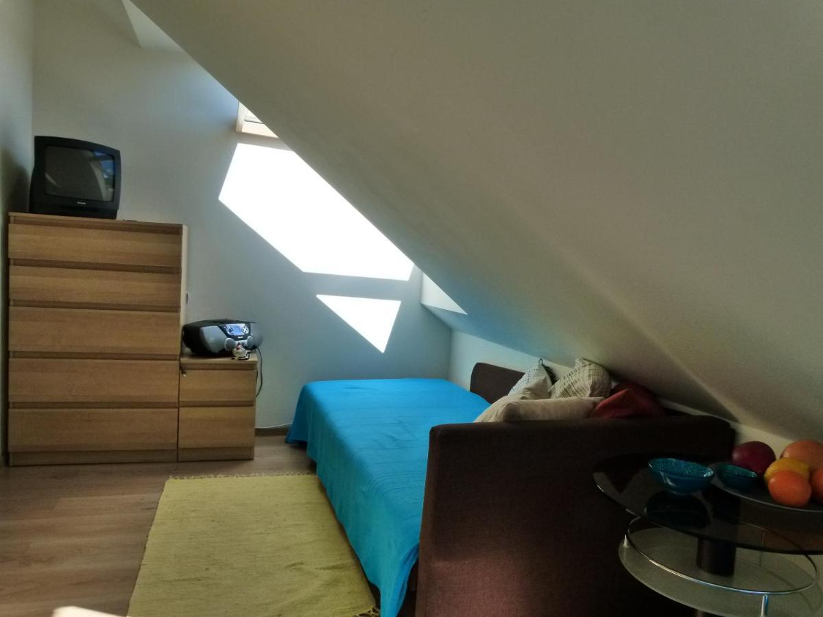 Bb Kolo Cerkwi Apartmán *